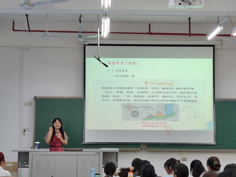 易达芳1.jpg