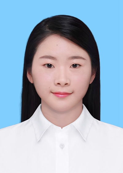 陈晶.jpg