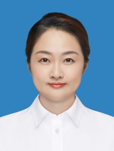 徐昕.jpg