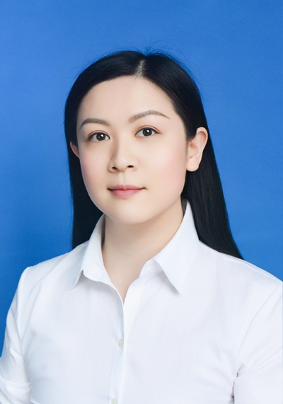 瞿倩倩.jpg